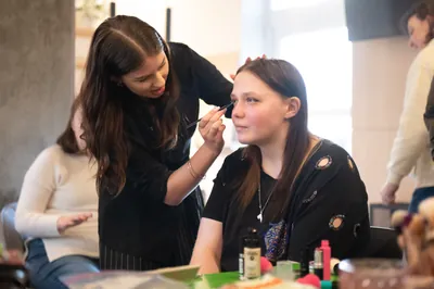 Make-up before the prom